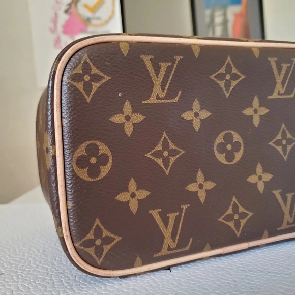 Louis Vuitton vanity bag - Picture 6 of 7